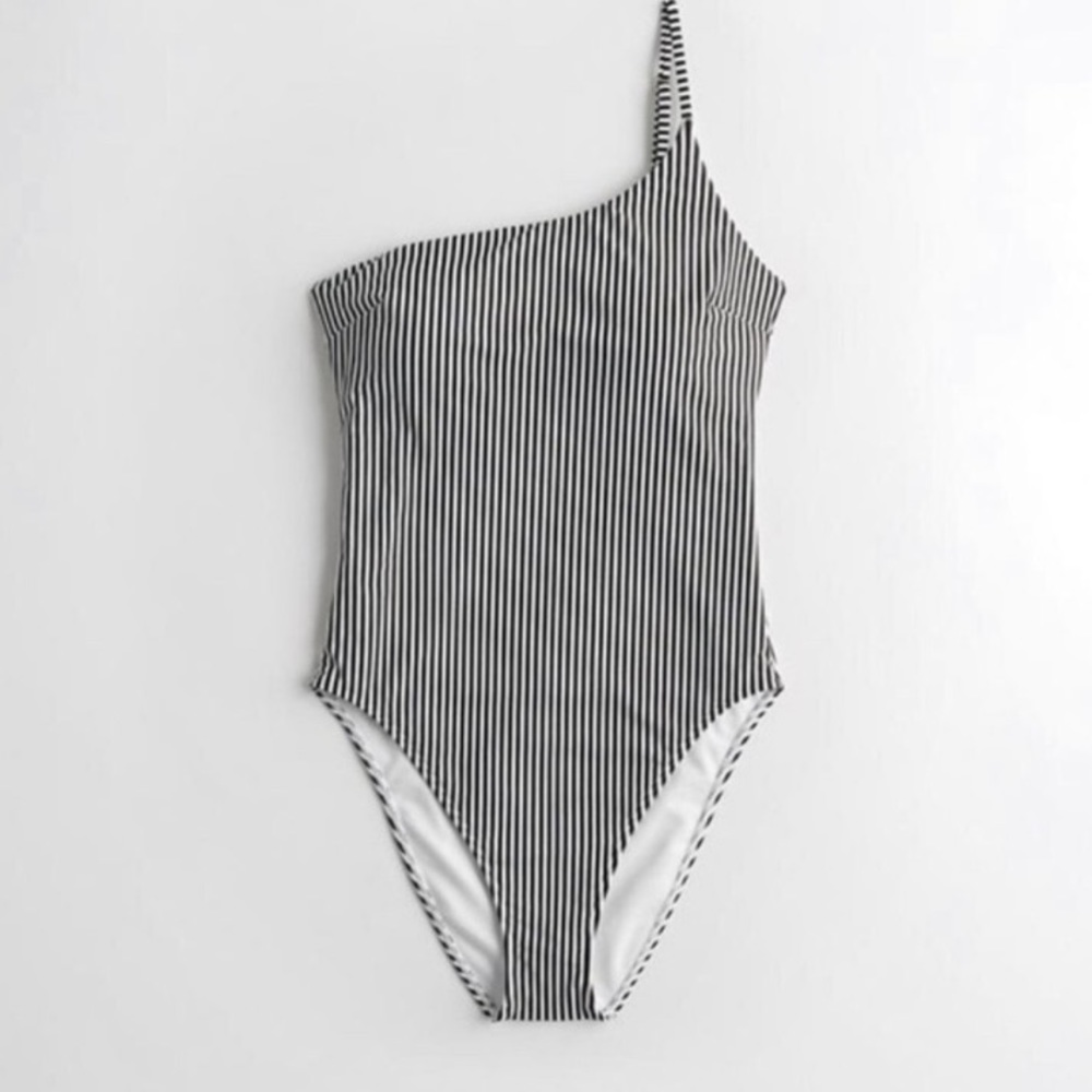 Hollister one shoulder one piece bathing suit striped swimsuit size XS